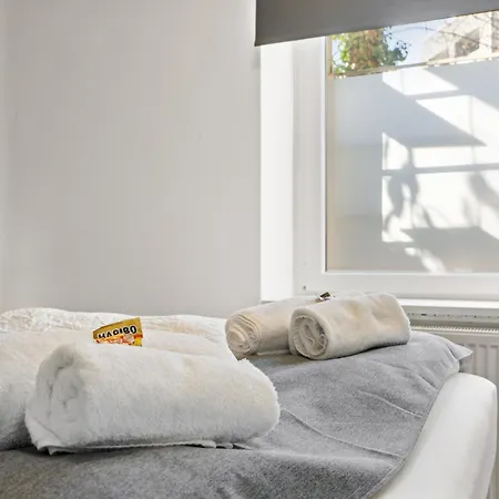 Lägenhet City-apartment - Kurze Wege Zu Messe Und Lanxessarena