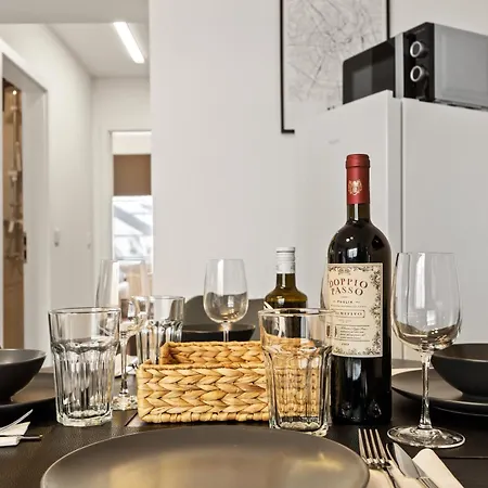 City-apartment - Kurze Wege Zu Messe Und Lanxessarena Apartmán *