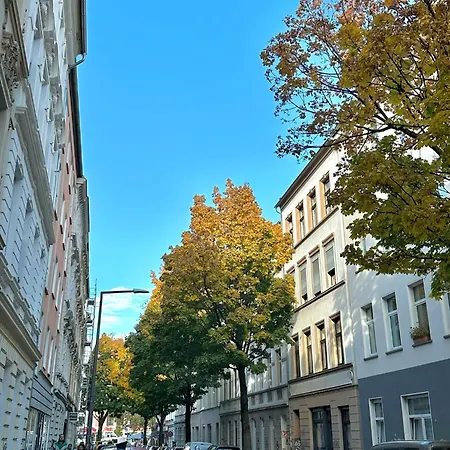 City-apartment - Kurze Wege Zu Messe Und Lanxessarena Apartment